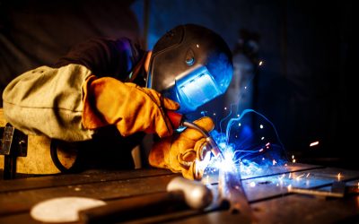 What shielding gas should I use for MIG welding?